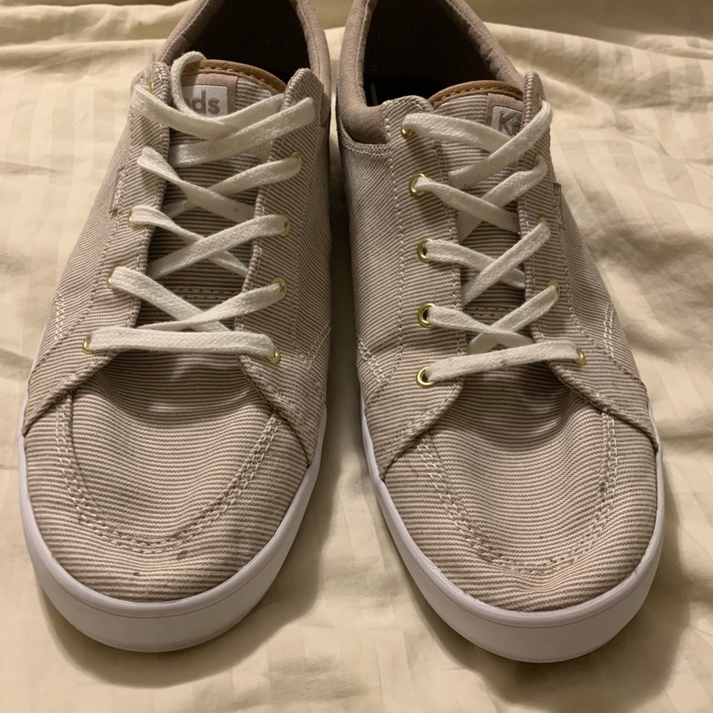 Keds Tan Canvas Sneakers Size 11 - Center II